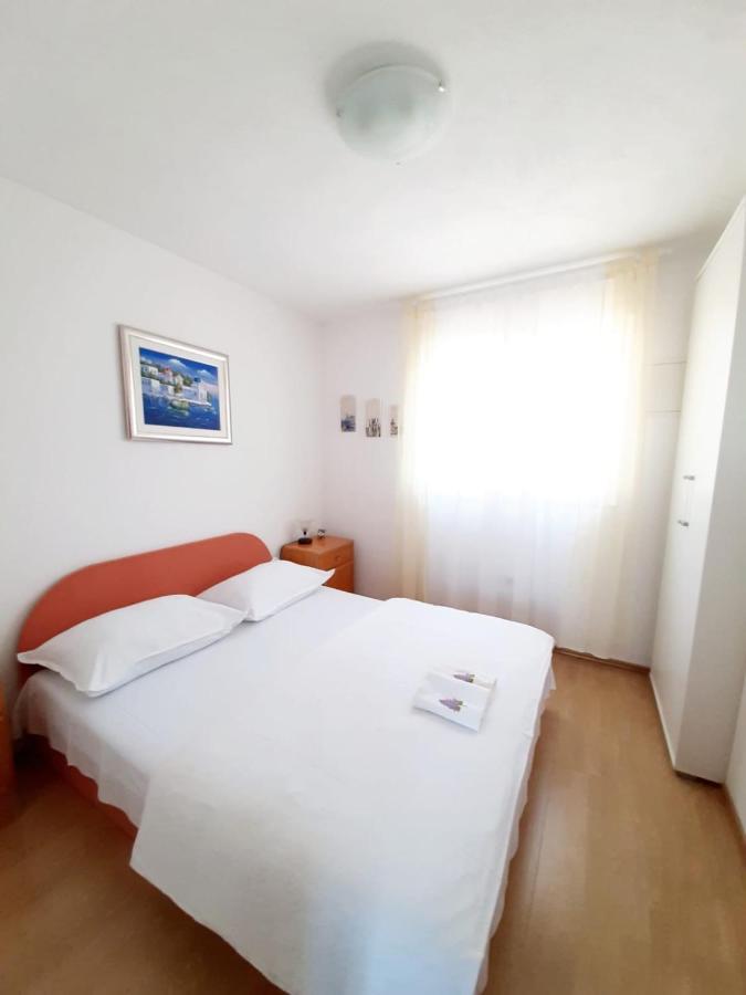 Apartments Tomislav Mamic Трогир Экстерьер фото